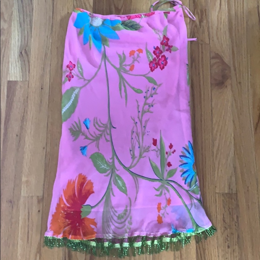 Lightweight Parameter skirt.